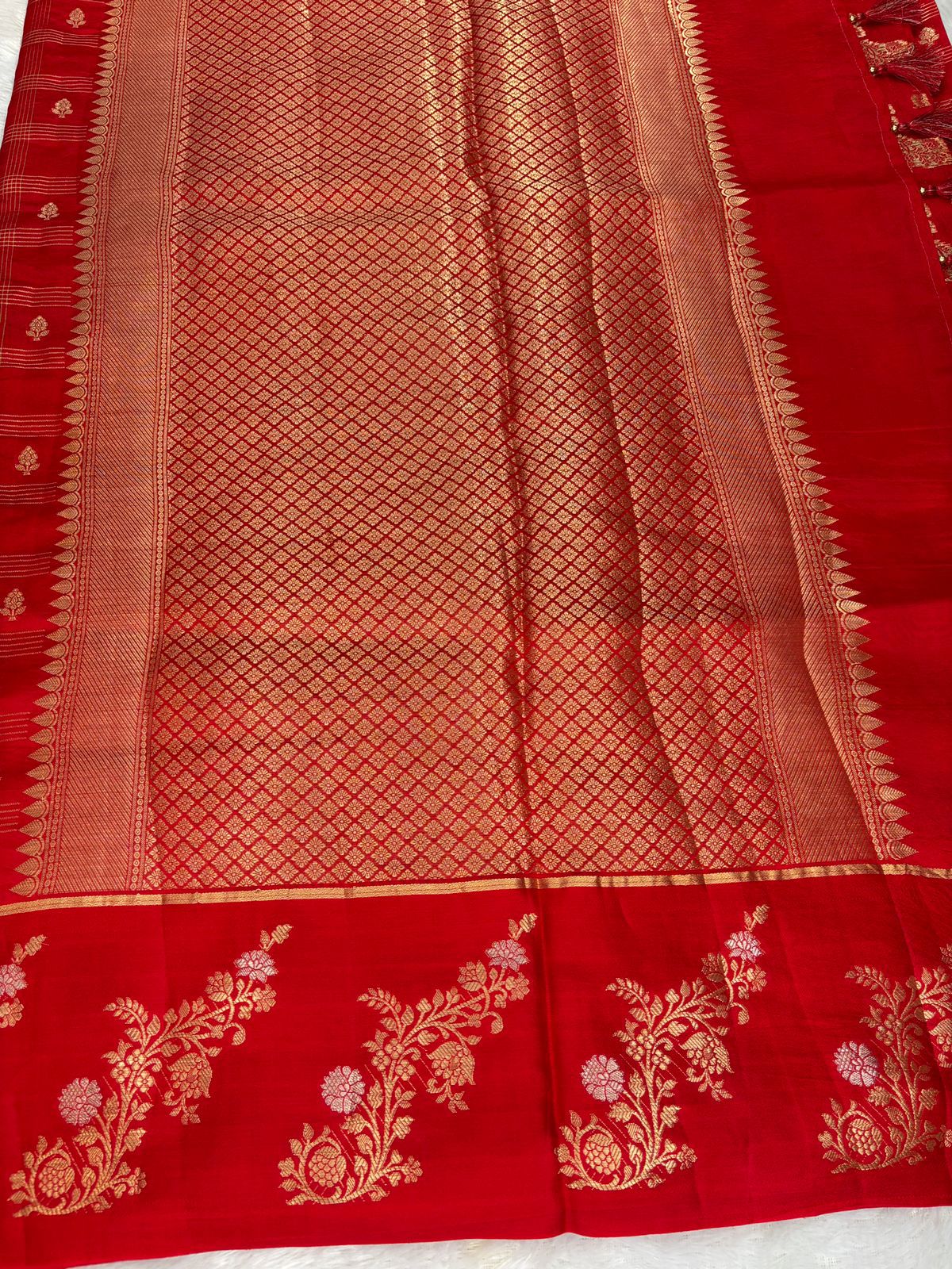 The Crimson(Red) Grid – Lightweight Katan Silk