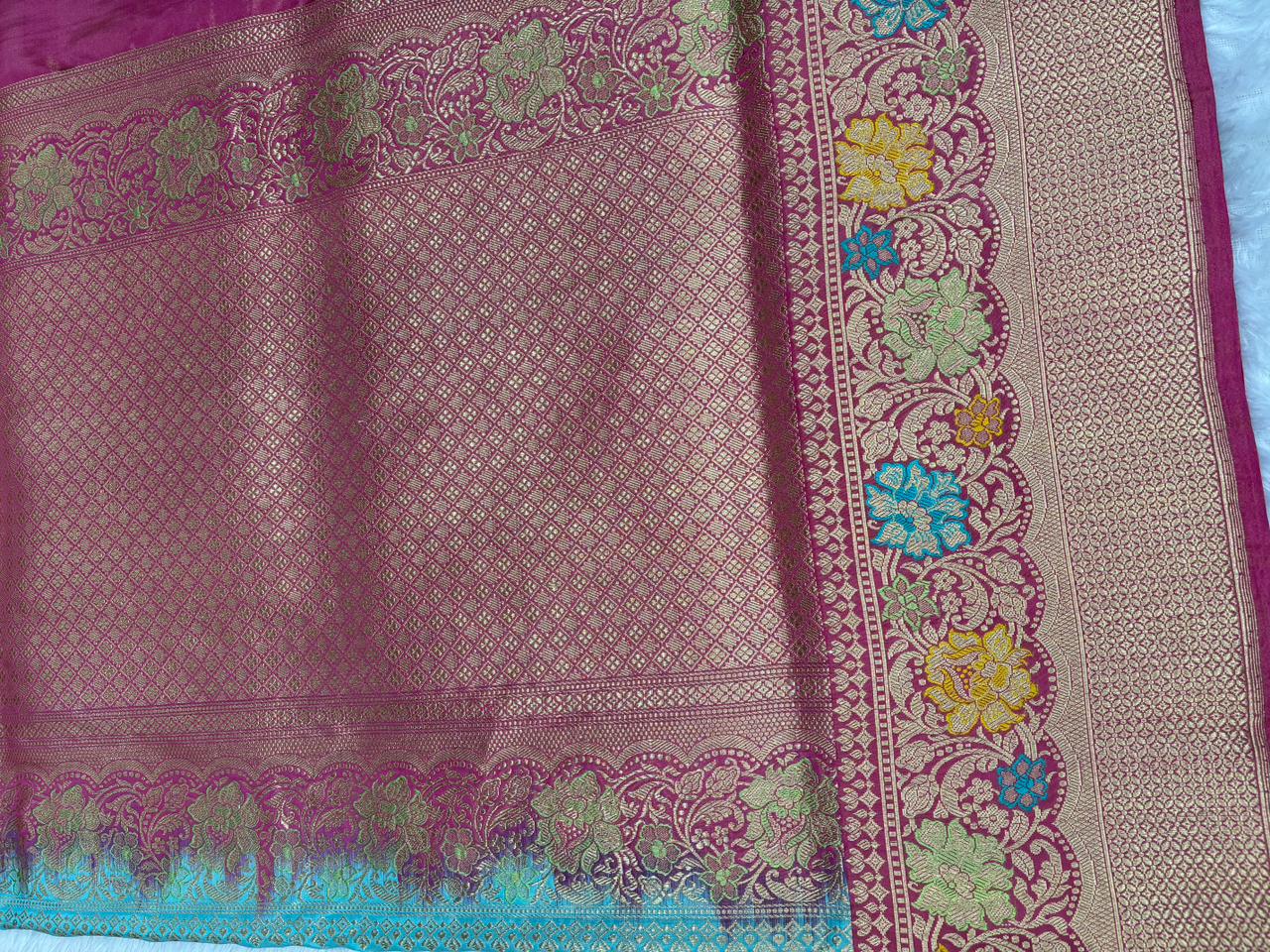 The Oceanic Jewel: Turquoise & Magenta Tissue Kadhua Banarasi Handloom Saree
