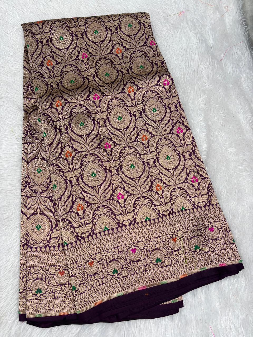 ದಿ ಇಂಪೀರಿಯಲ್ ವೈಲೆಟ್: ಬ್ರೊಕೇಡ್ ಕಟನ್ ಸಿಲ್ಕ್ ಮೀನಕರಿ ಜಂಗ್ಲಾ