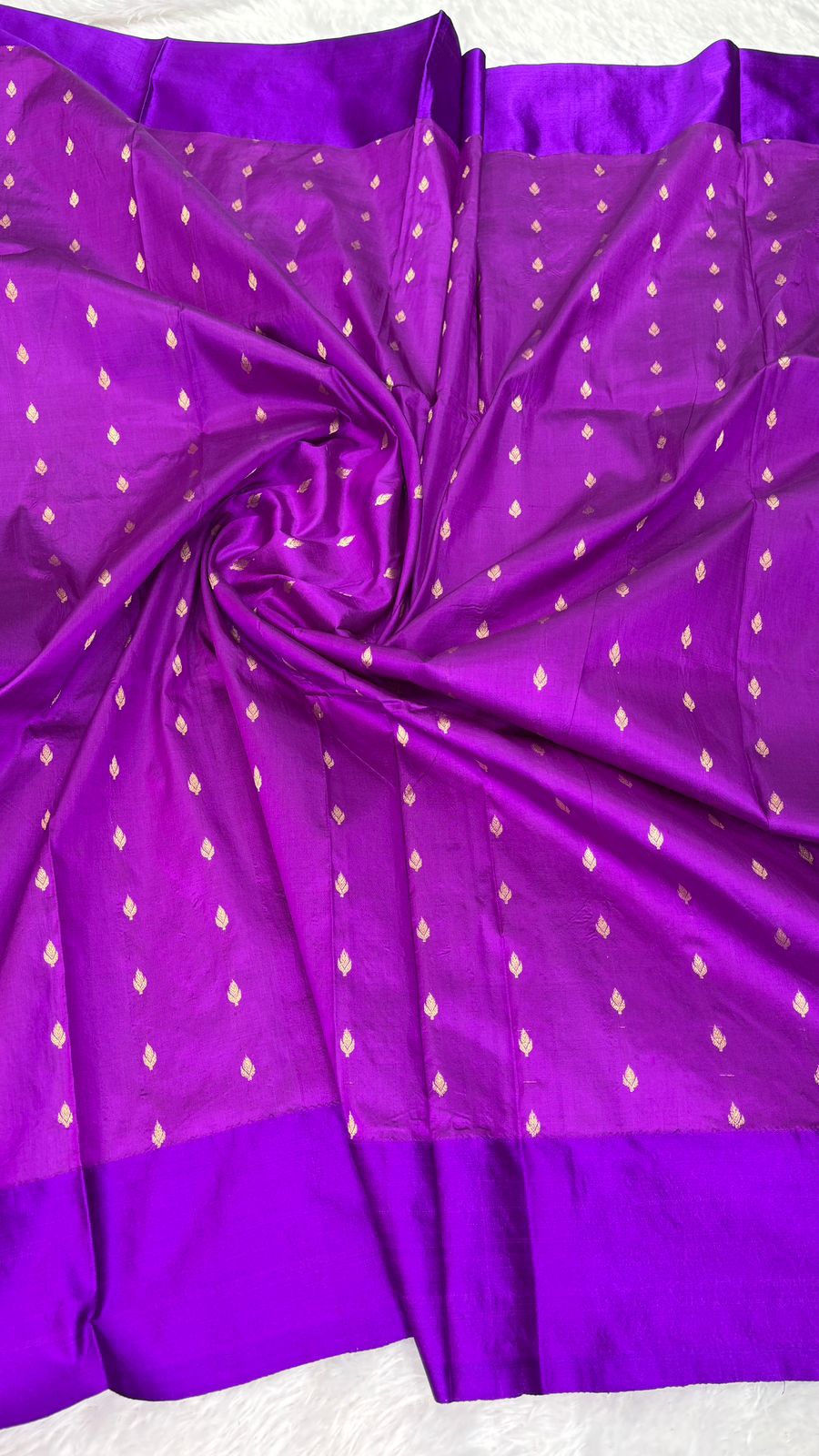 Regal Maroon & Purple Katan Kadhua Designer Silk Banarasi Saree with Sona-Chandi Boota & Meenakari