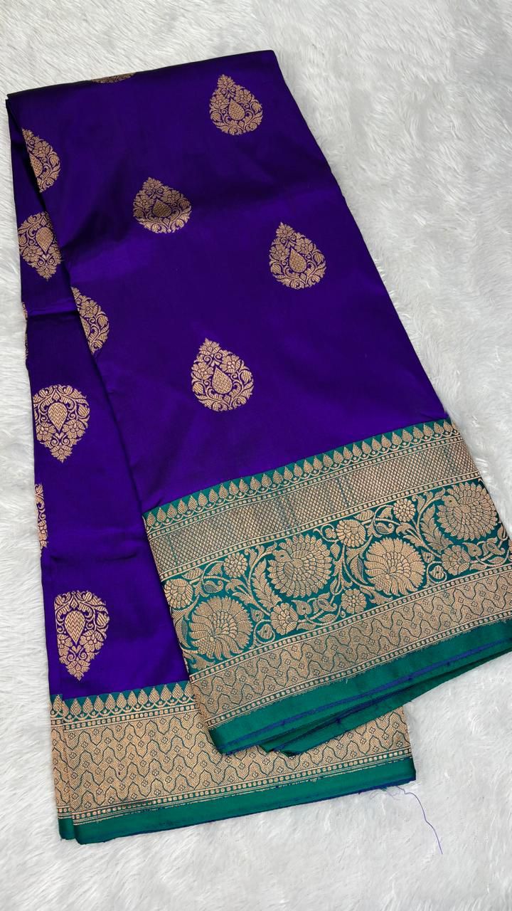 Majestic Deep Violet & Emerald Green Katan kadhua Designer Silk Banarasi Saree with Kadhua Boota