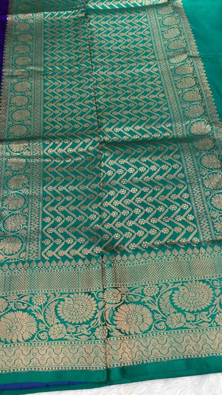 Majestic Deep Violet & Emerald Green Katan kadhua Designer Silk Banarasi Saree with Kadhua Boota