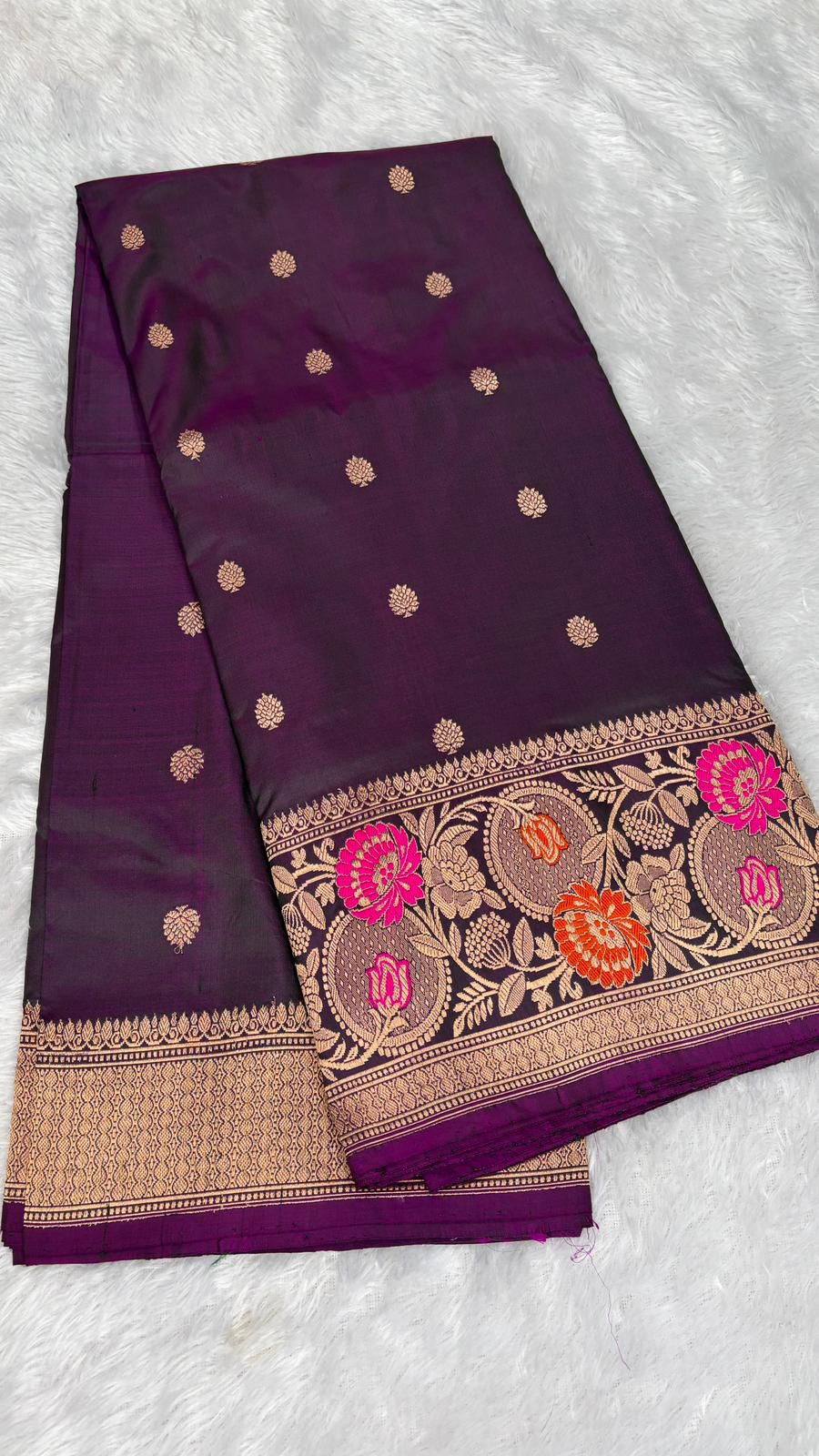 Majestic Deep Purple Katan kadhua Designer Silk Banarasi Saree with Meenakari Floral Border