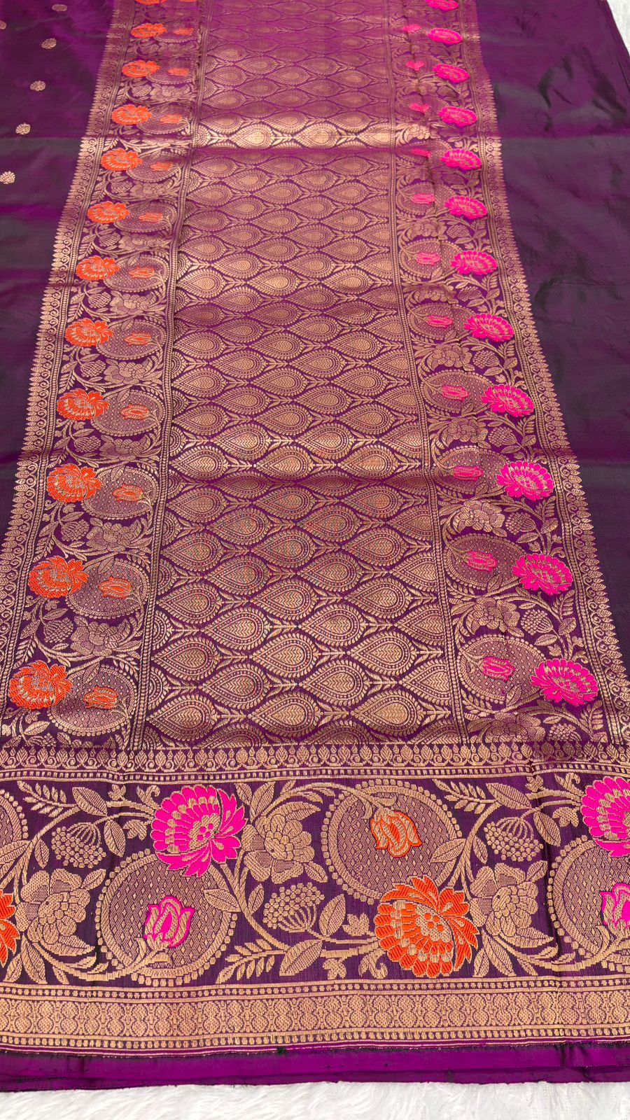 Majestic Deep Purple Katan kadhua Designer Silk Banarasi Saree with Meenakari Floral Border