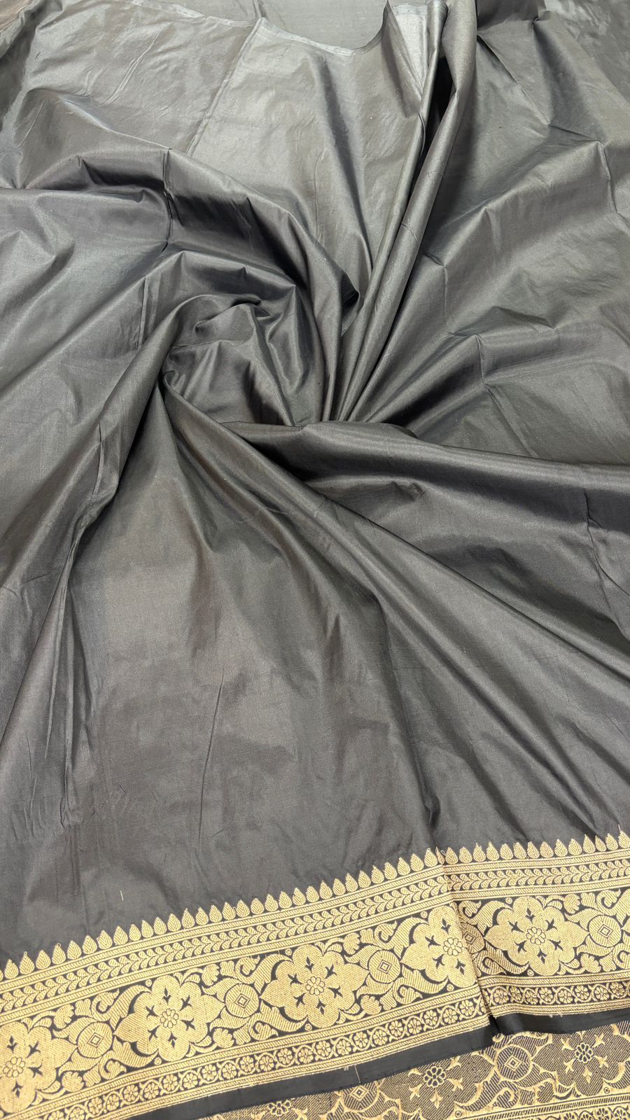 Exquisite Midnight Black Katan kadhua Designer Silk Banarasi Saree with Meenakari Kadhua Boota