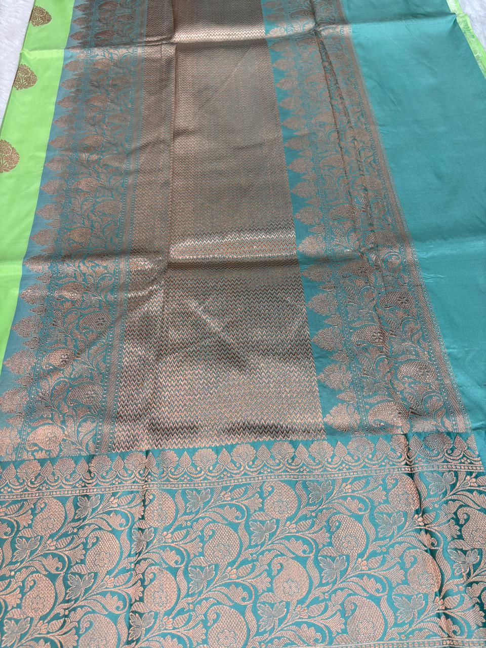 Radiant Parrot Green & Teal Blue Katan Kadhua Designer Silk Banarasi Saree with Kadhua Paisley Boota