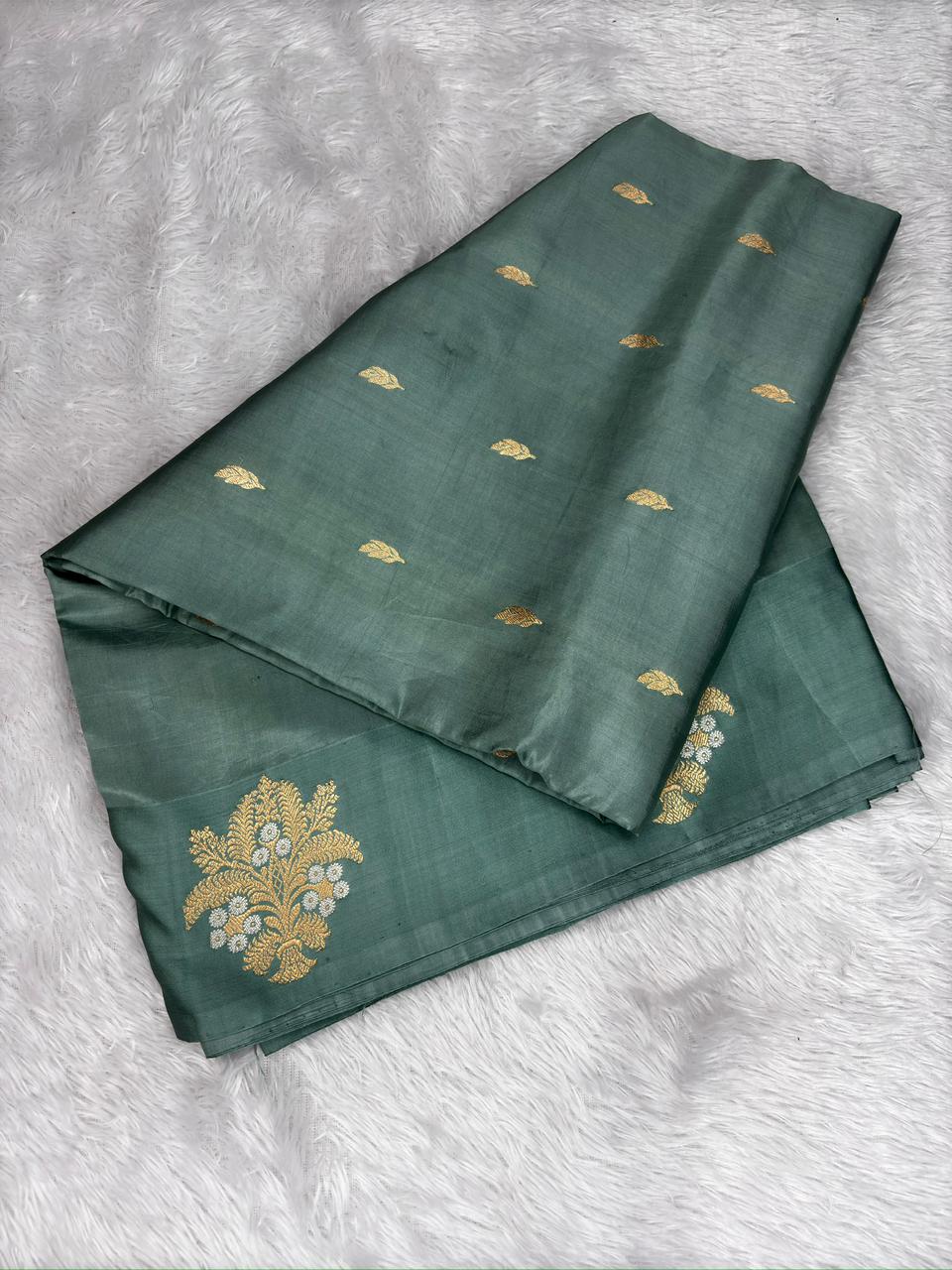 Ethereal Pastel Sage Green Pure Katan Light Weight Kadhua  Handloom Banarasi Saree with Sona Rupa Kadhua Work