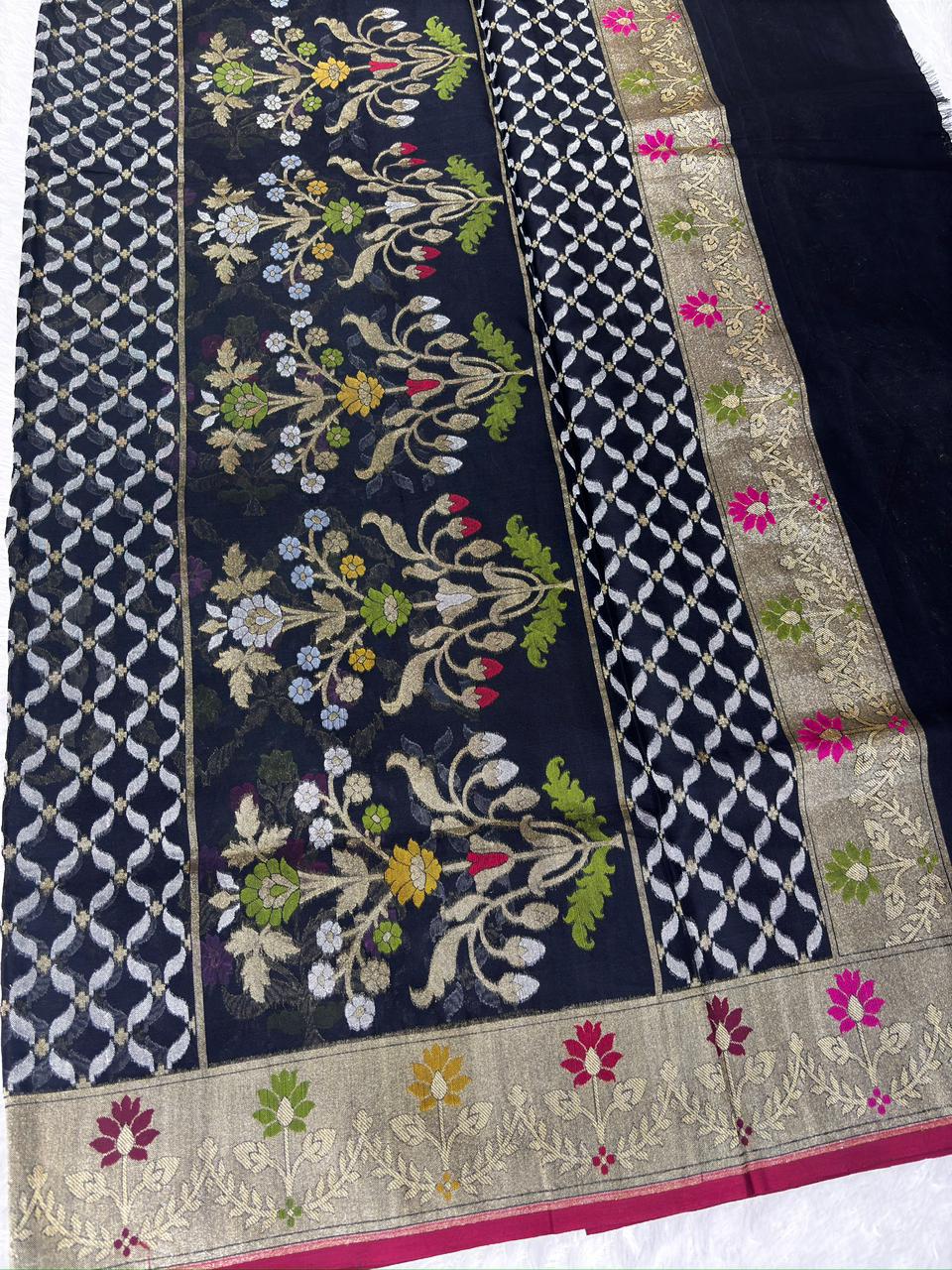 Midnight Black Premium Jamdani Saree with Floral Trellis Jaal