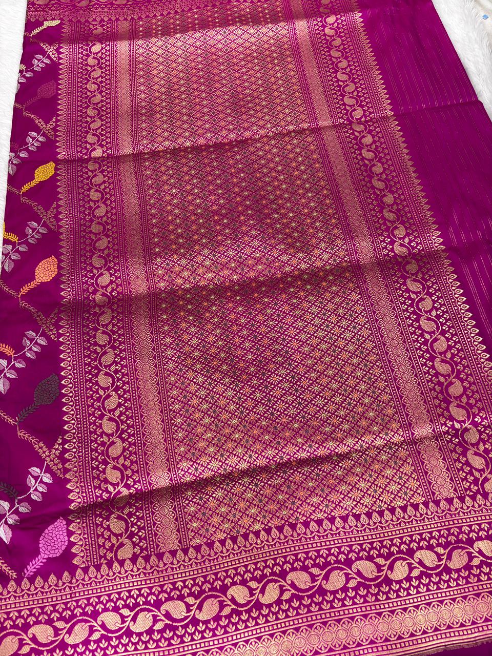 The Royal Rani: Premium Kadhua Jungla Meenakari Banarasi Katan Silk Saree