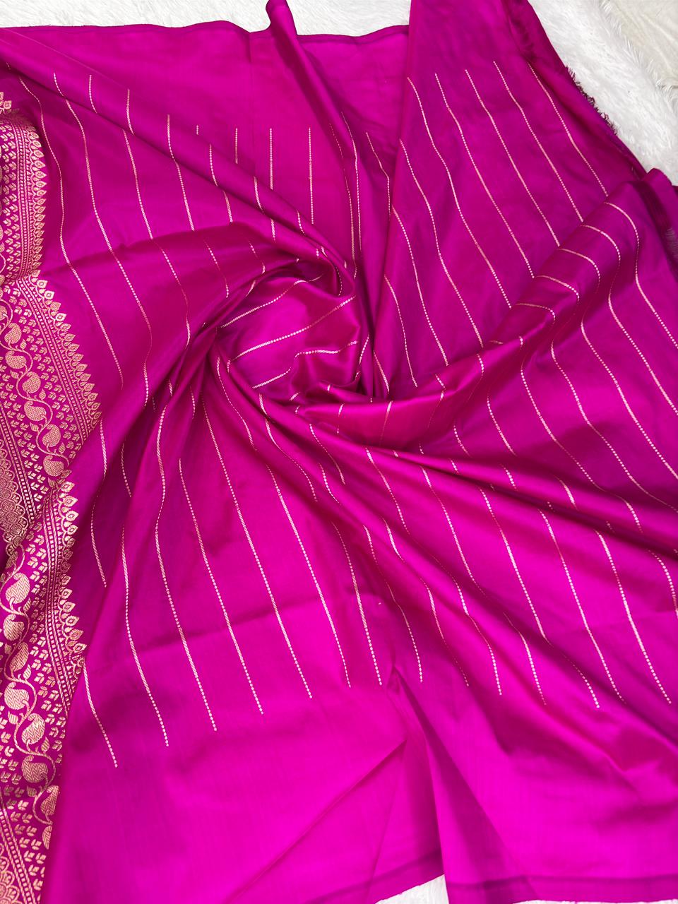 The Royal Rani: Premium Kadhua Jungla Meenakari Banarasi Katan Silk Saree