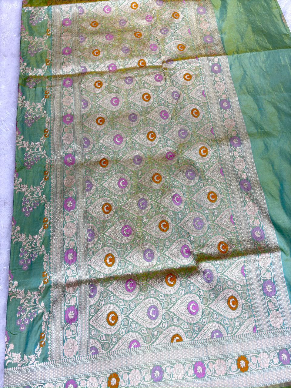 Sage Meadow Green Pure Katan Silk Jungla Meenakari Cutwork Handloom Banarasi Saree Jungla Meenakari Cutwork