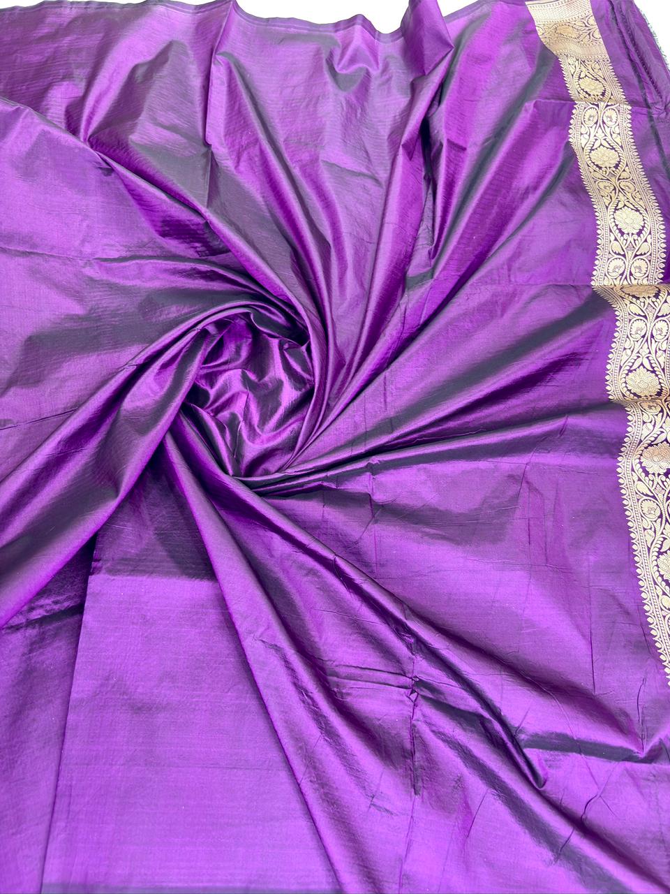 Deep Purple Pure Katan Silk Jungla Meenakari Cutwork Handloom Banarasi Saree with Zig-Zag Patterns