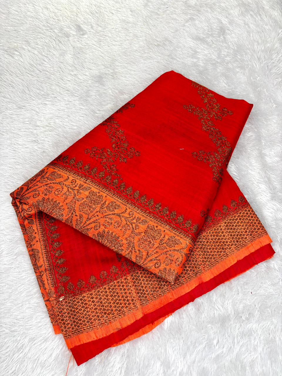 Fiery Red-Orange Pure Raw Silk Tussar Handloom Saree with Diagonal Antique Zari Vines