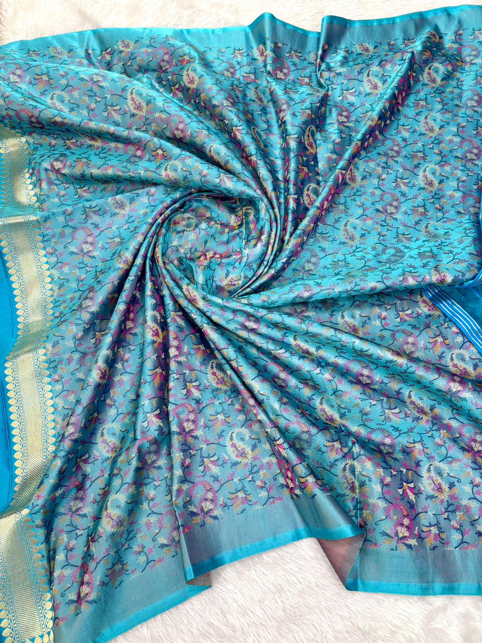 Premium Turquoise Blue Banarasi Mushru Silk Saree with Floral Bel Booti & Paisley Pallu