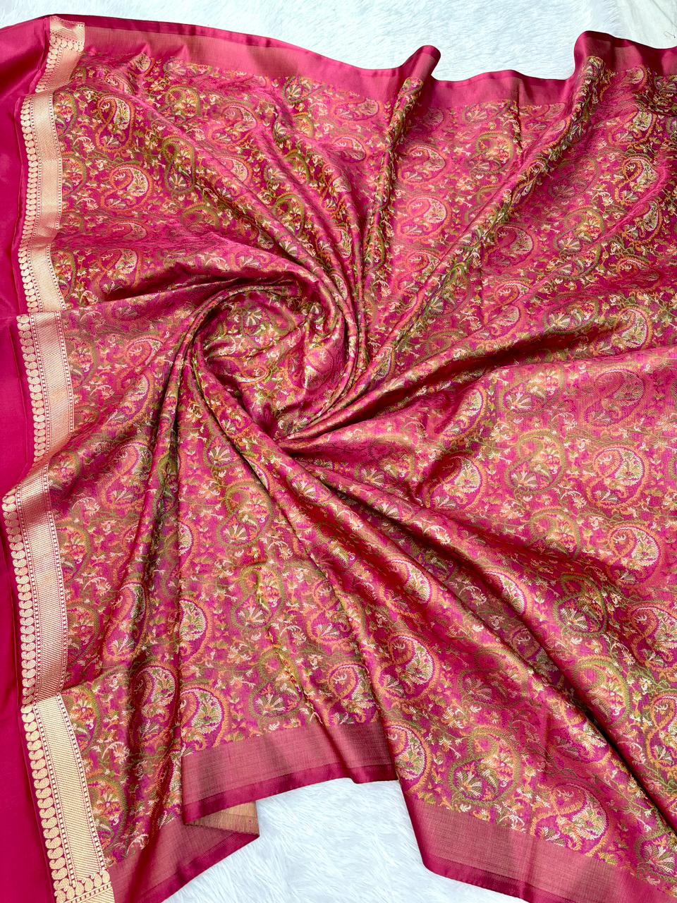 Premium Deep Red Banarasi Mushru Silk Saree with Floral Bel Booti & Grand Paisley Pallu