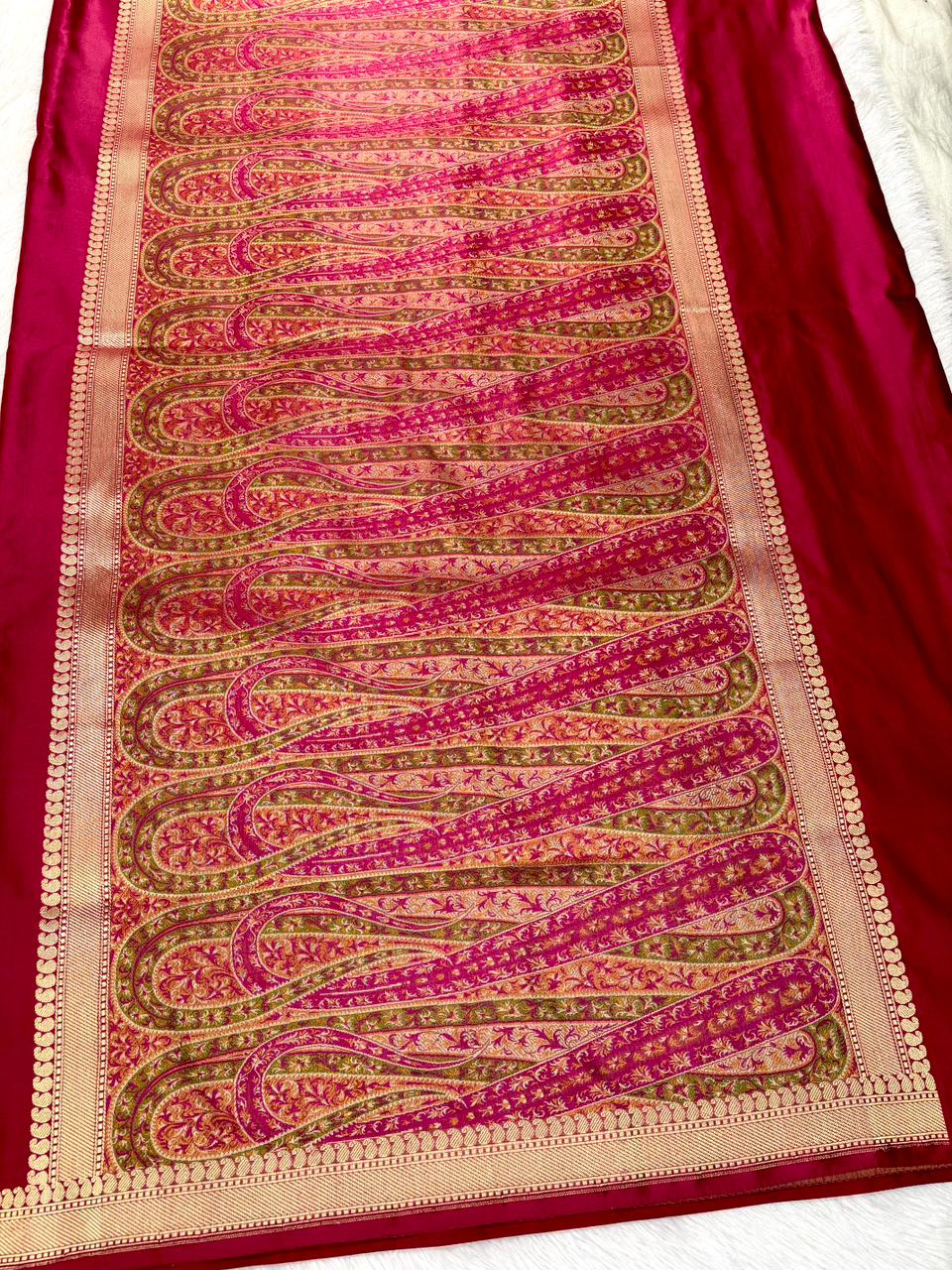 Premium Deep Red Banarasi Mushru Silk Saree with Floral Bel Booti & Grand Paisley Pallu