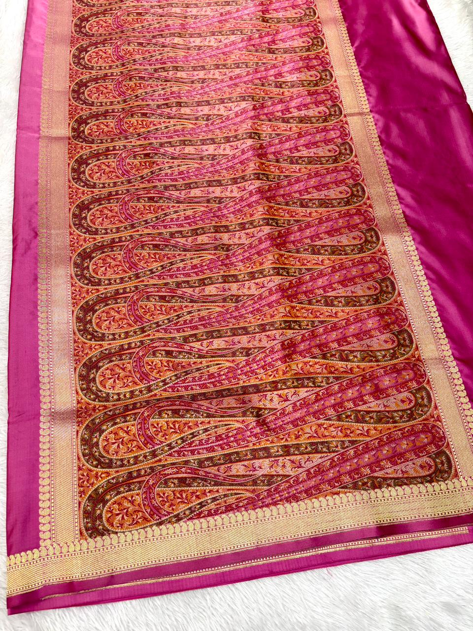 Premium Rose Pink Banarasi Mushru Silk Saree with Floral Bel-Booti and Heritage Paisley Pallu