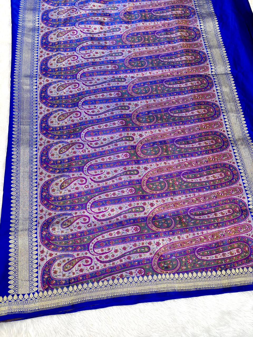Premium Royal Blue Banarasi Mushru Silk Saree with Floral Bel-Booti & Heritage Paisley Pallu