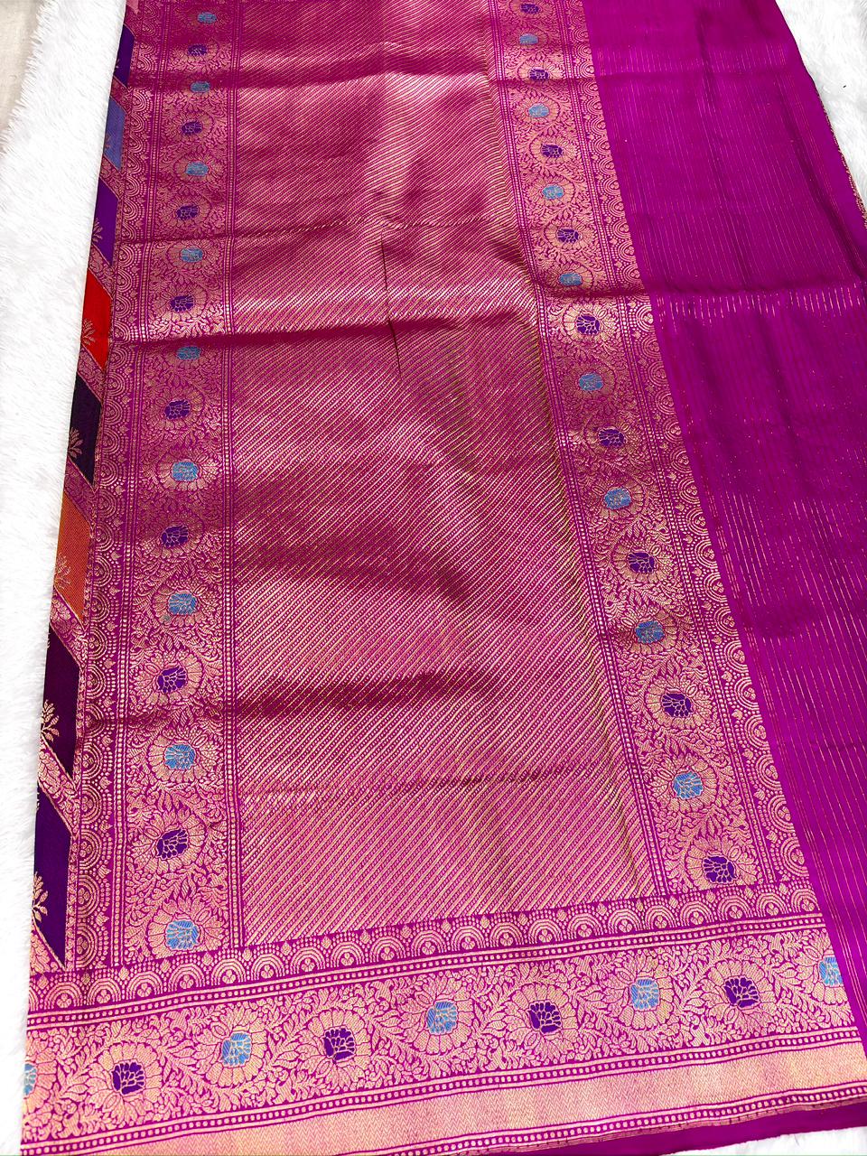 Sovereign Splendor: Handloom Rungkaat Kadhua Pure Katan Silk Banarasi Saree