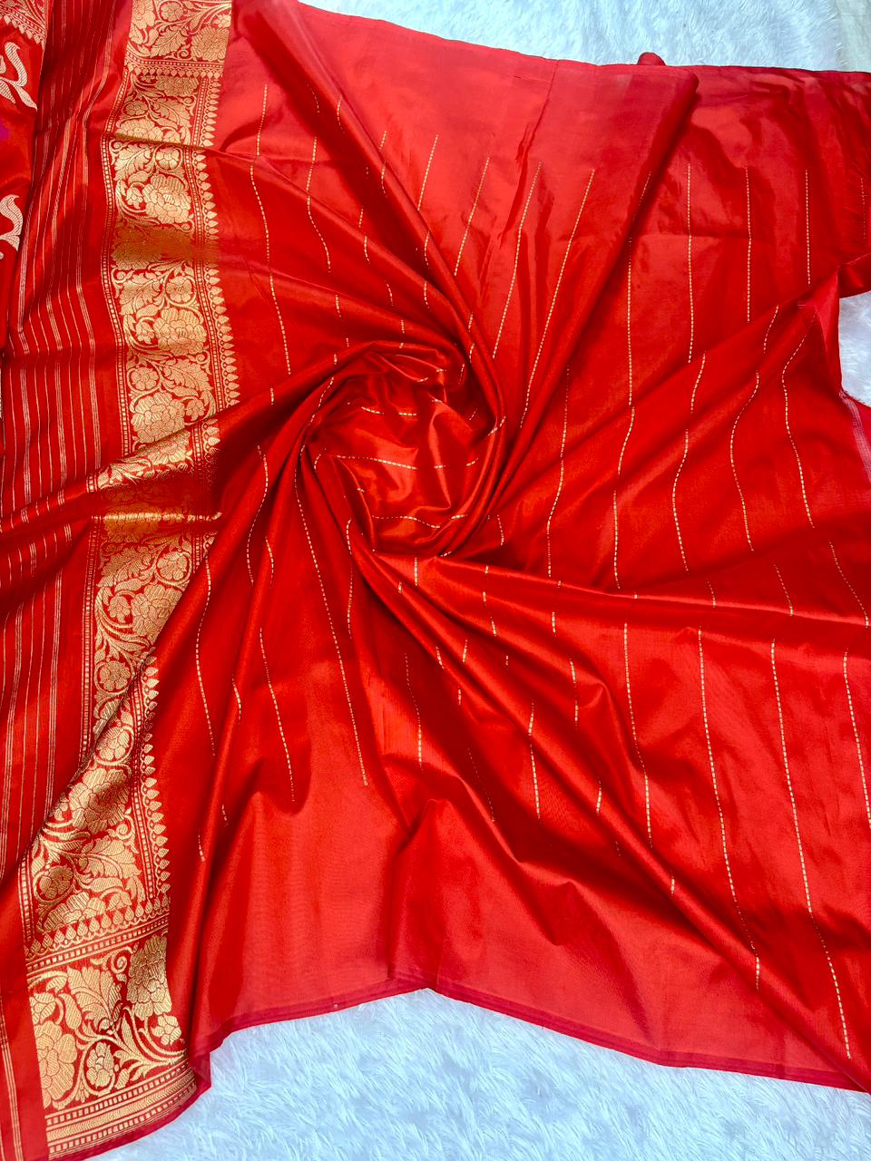 Scarlet Red Premium Katan Silk Saree | Handloom Kadhwa Heavy Floral Jungla with Pastel Meenakari