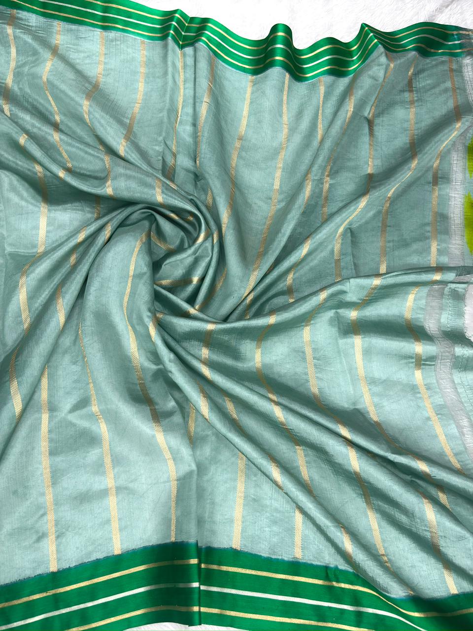 Verdant Luxury: Kadhua Floral Buti Kora Silk Saree in Multi-Tone Green
