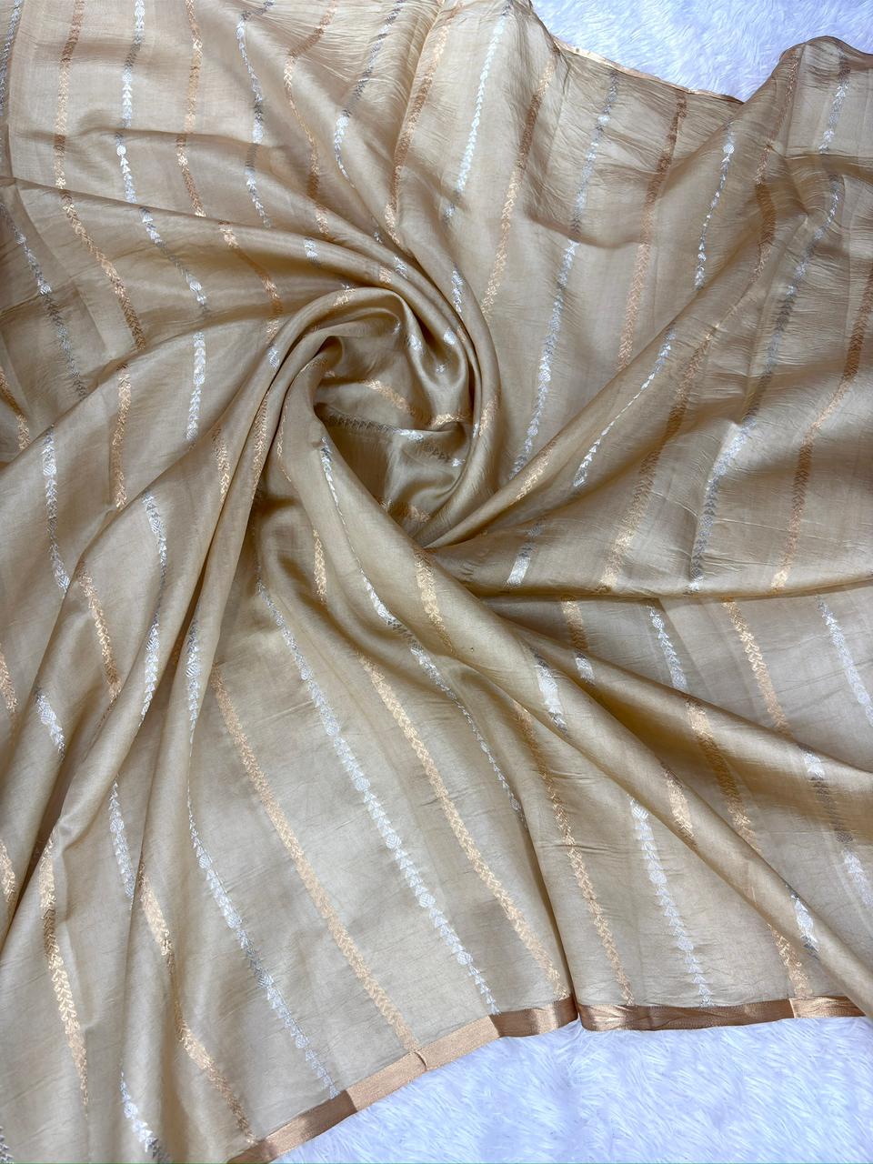 Biscuit Beige Pure Katan Silk Kadhua Saree with Sona Rupa Paisley Buttas