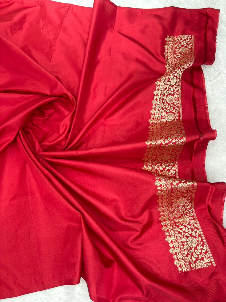 Royal Red Pure Katan Silk Handloom Banarasi Saree | Exquisite Multi-Color Kadhua Meenakari Jungla & Zari Border
