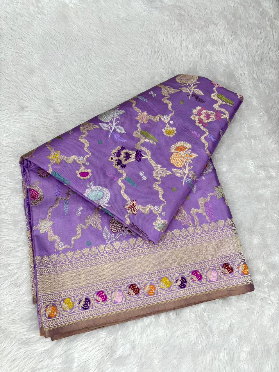 Graceful Lavender Pure Katan Silk Saree | Handloom Kadhua Meenakari Leheriya Floral Vine & Silver Zari Pallu