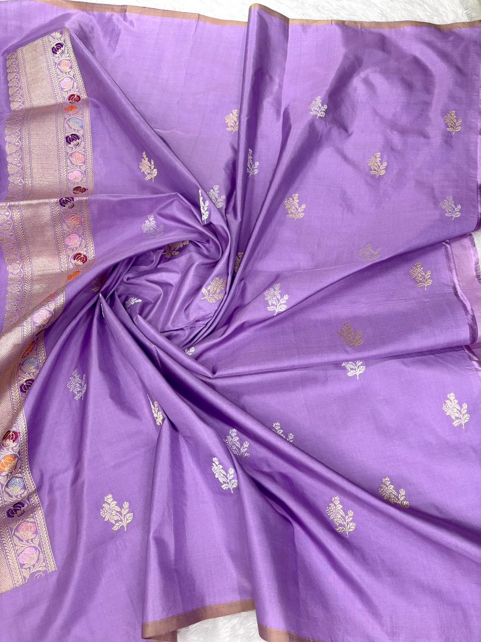 Graceful Lavender Pure Katan Silk Saree | Handloom Kadhua Meenakari Leheriya Floral Vine & Silver Zari Pallu