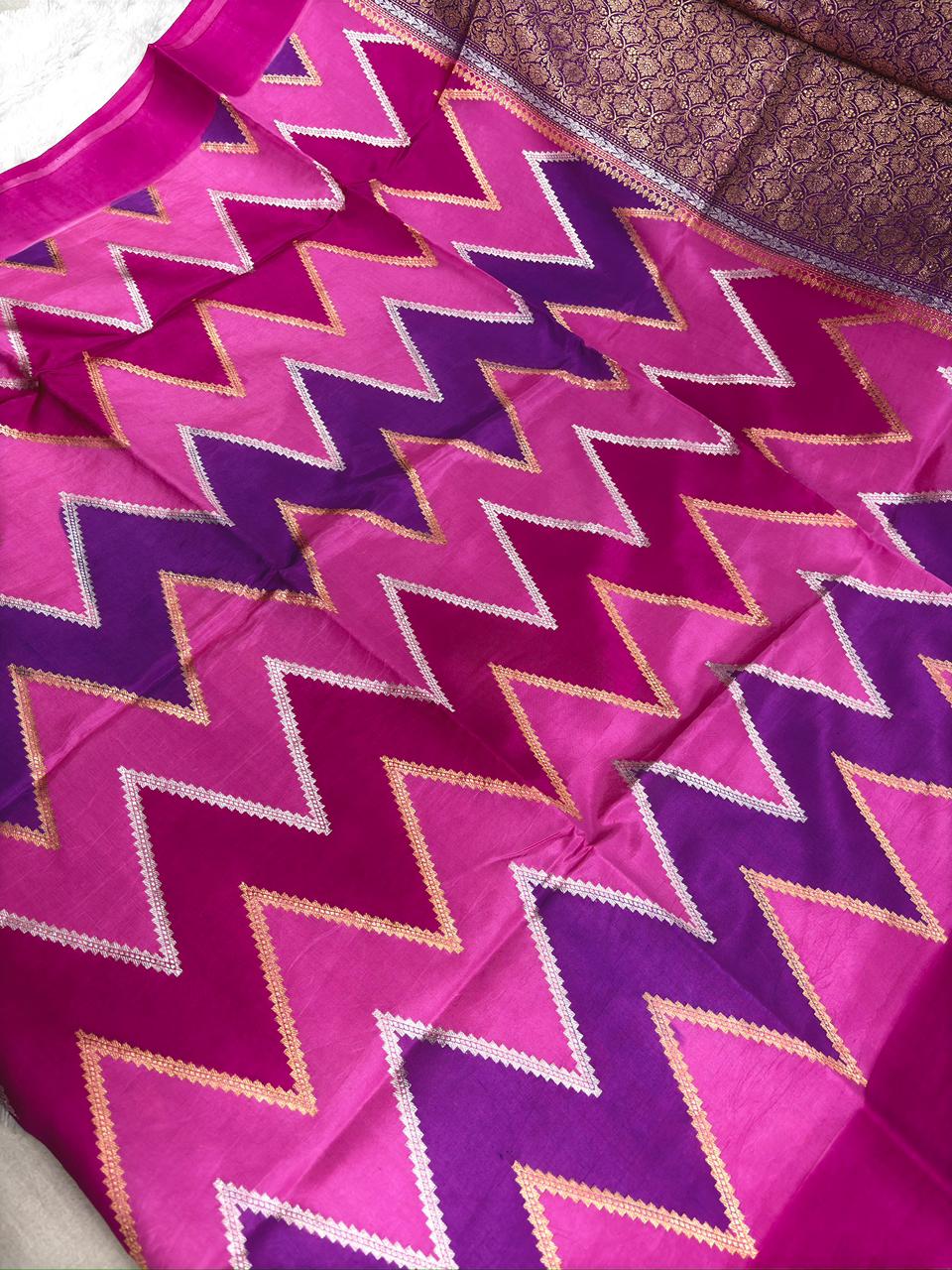 Pure Katan Silk Lightweight Kadhua Rungkaat Saree with Antique Gold Zari Pallu