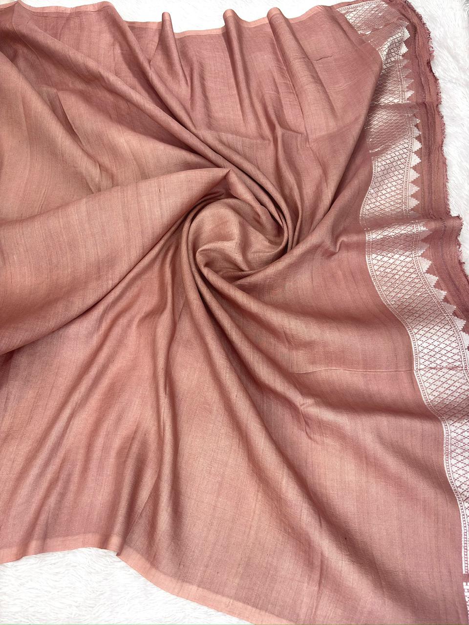 Dusky Rose Bloom Tussar Georgette Handloom Saree
