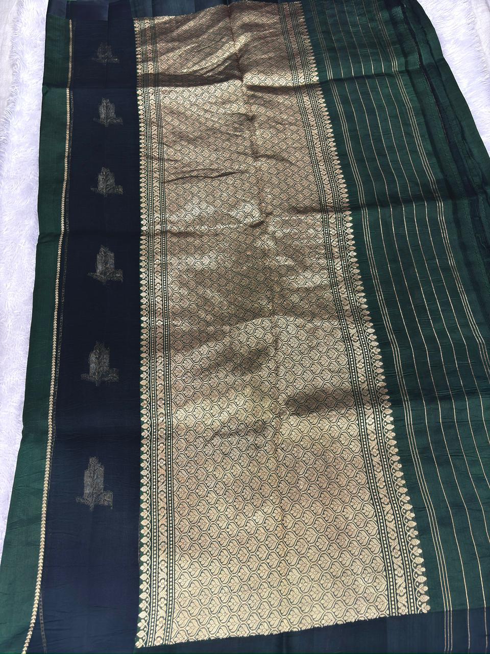 Emerald Green Kora Designer Kadhua Handloom Saree with Antique Gold Zari Pallu