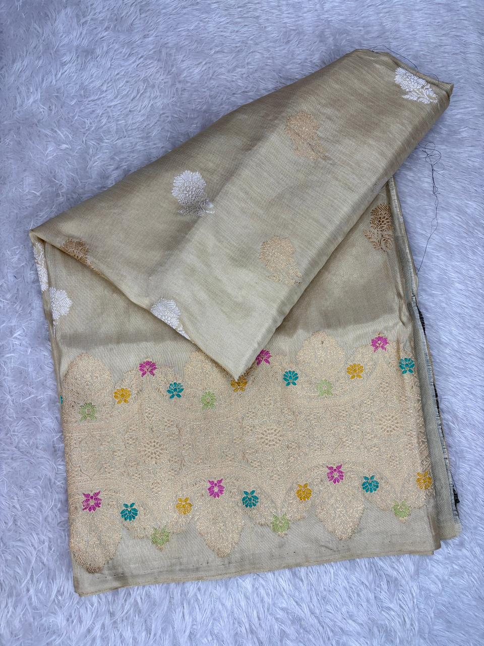 Ivory Champagne Premium Tissue Kadhua Handloom Saree with Pastel Meenakari Border