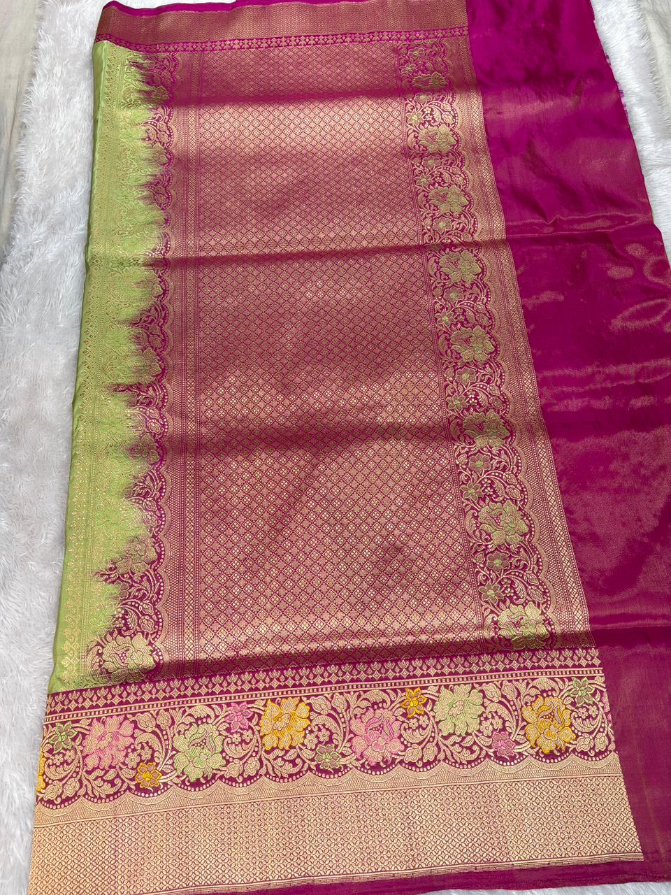 Royal Parrot Green & Magenta Premium Tissue Kadhua Handloom Saree with Floral Border