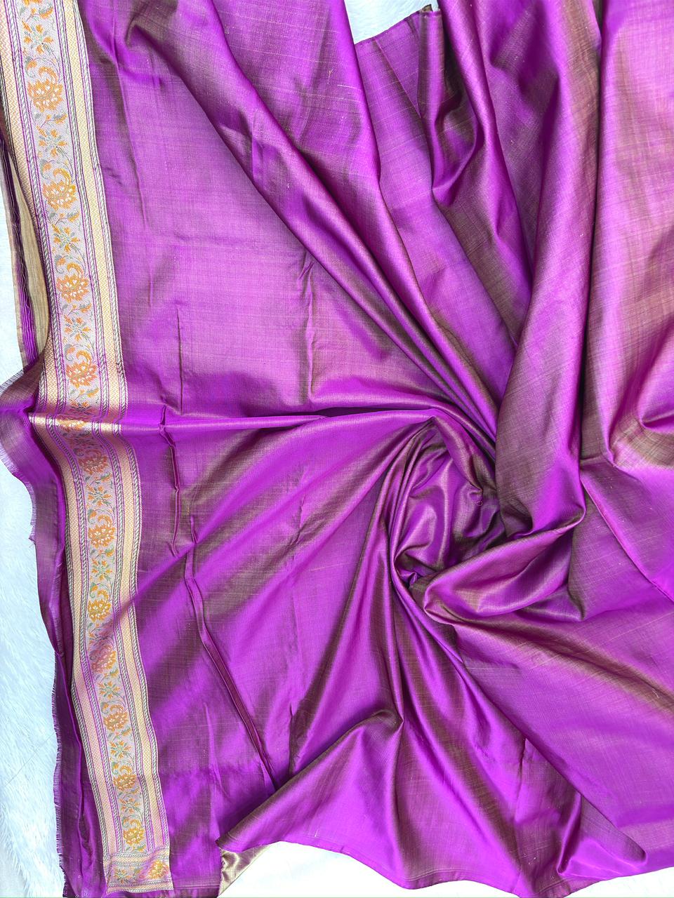 Exquisite Magenta Katan Silk Jamawar Saree with Traditional Paisley Jamawar Weaving