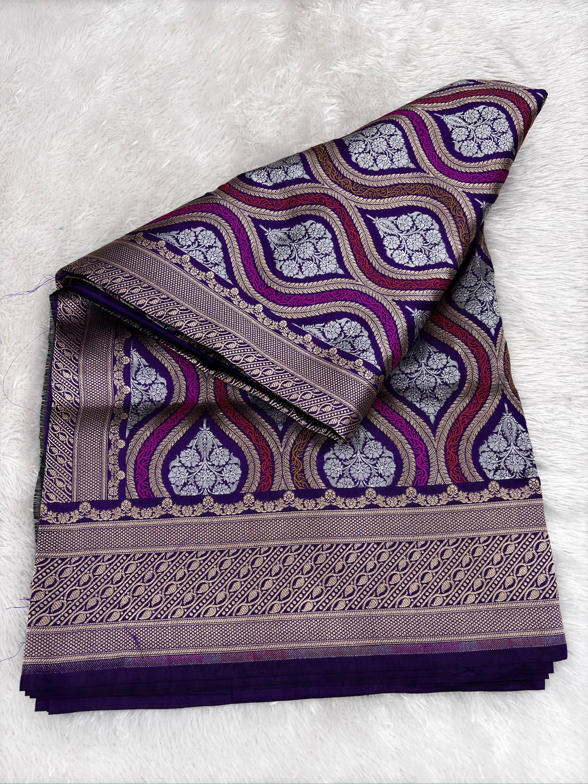 Royal Purple Banarasi Katan Silk Saree | Silver Zari Wavy Meenakari Pattern | Designer Broad Border & Pallu