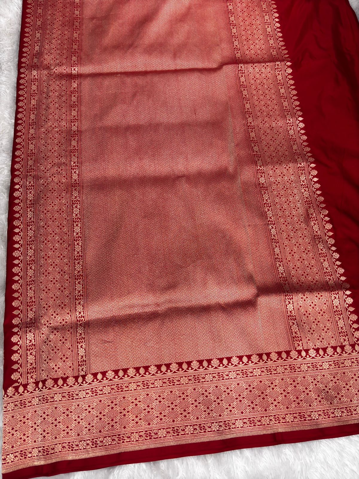 Crimson Red Handwoven Banarasi Katan Silk Jungla Meenakri Saree