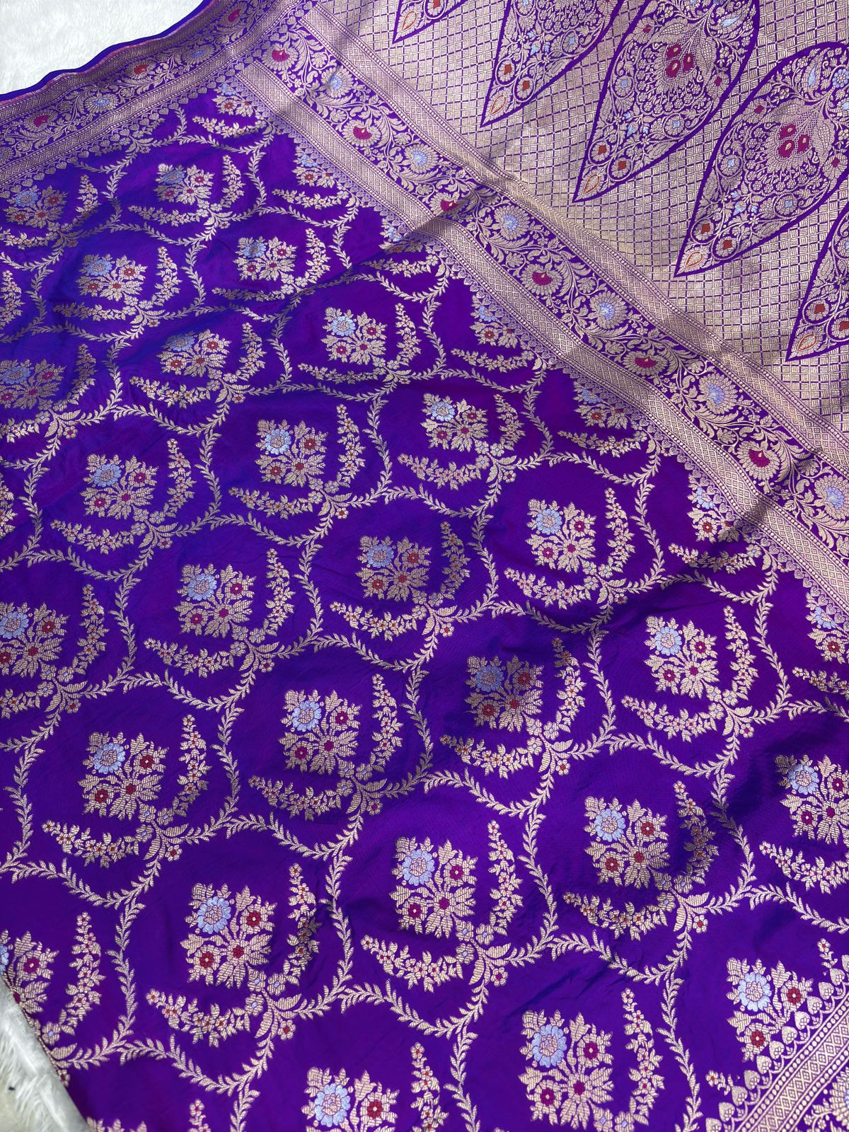Vibrant Violet Banarasi Katan Silk Saree with Meenakari Floral Jaal and Traditional Paisley Pallu