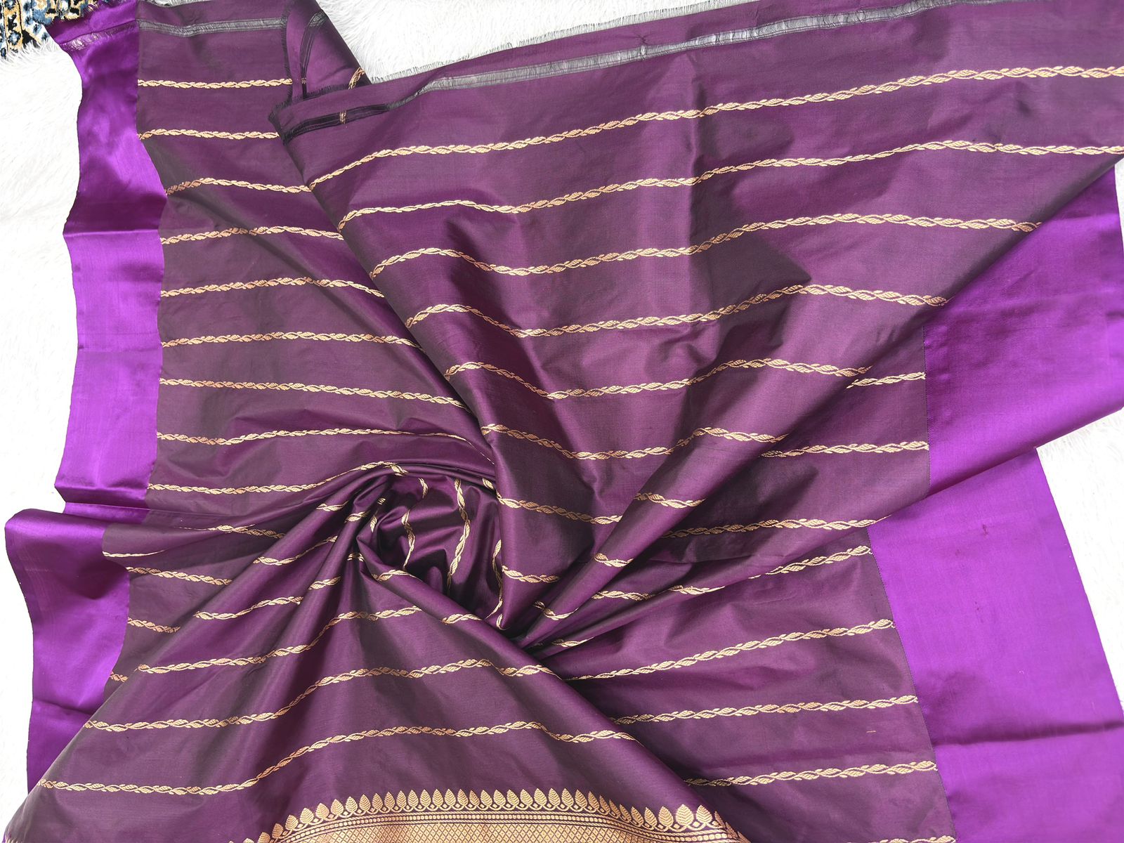 Katan Silk Saree: Metallic Olive & Royal Purple Kadua Booti