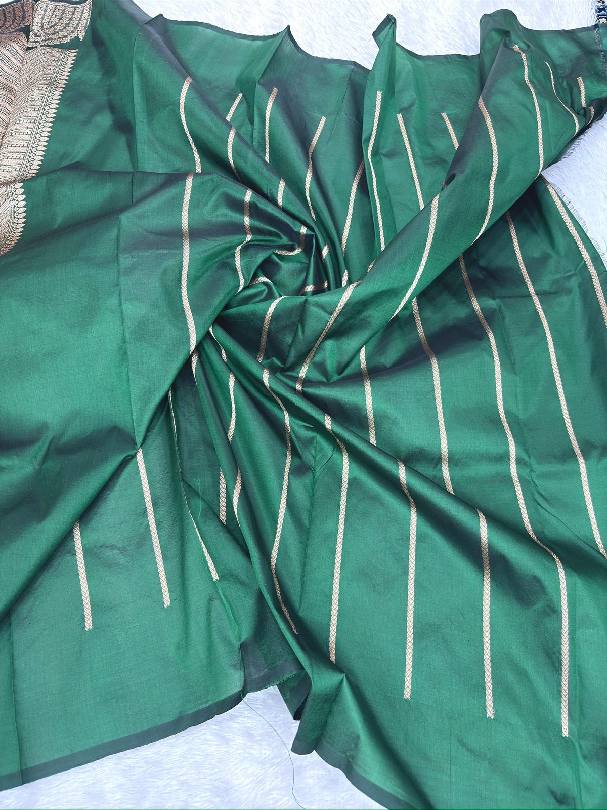 Katan Silk Saree: Bottle Green with Scalloped Jhular Border