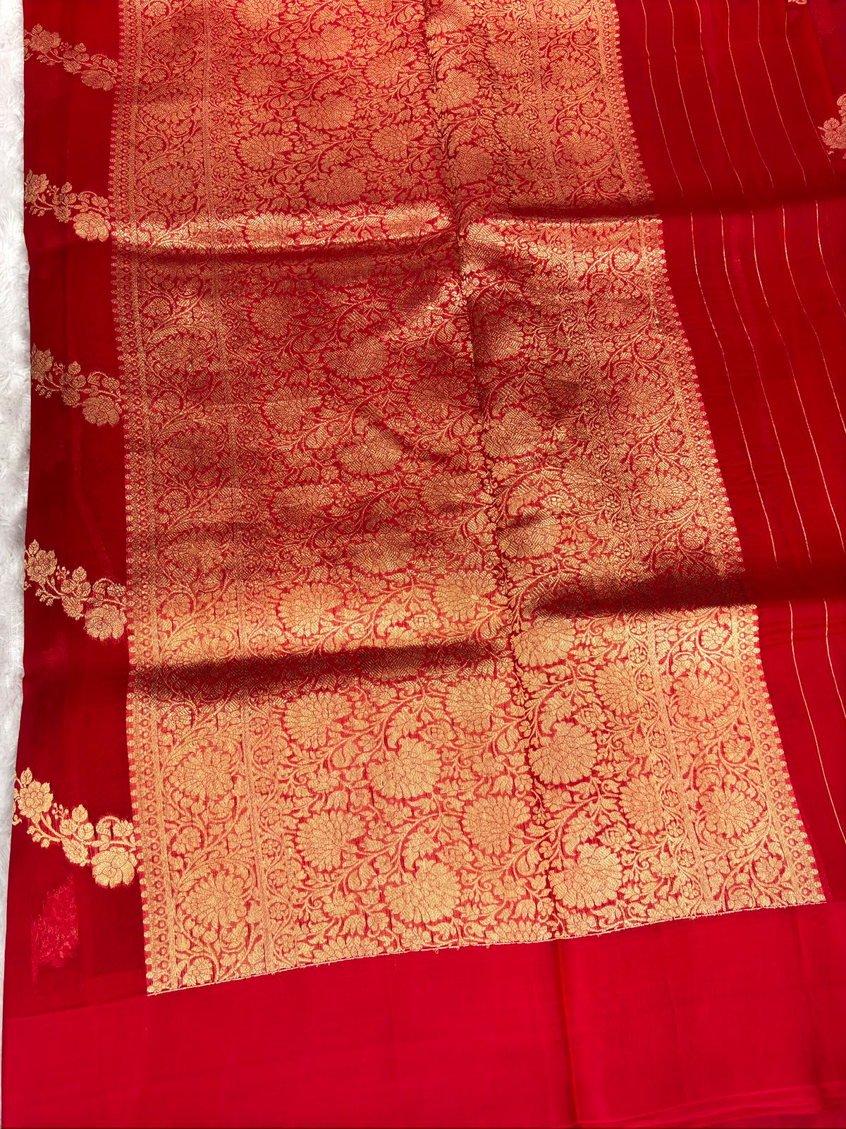 Bridal Red Kora Designer Kadhua Handloom Banarasi Saree with Rich Floral Zari Jaal