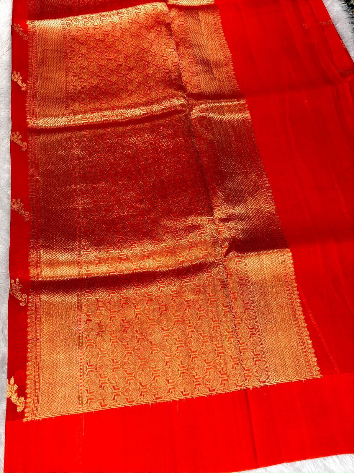 Classic Bridal Red Kora Designer Kadhua Handloom Banarasi Saree with Rich Gold Zari Jaal