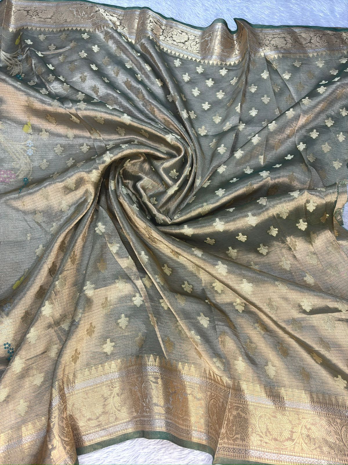 Elegant Grey Tissue Silk Banarasi Saree with Multicolor Meenakari Floral Jaal & Antique Zari Border