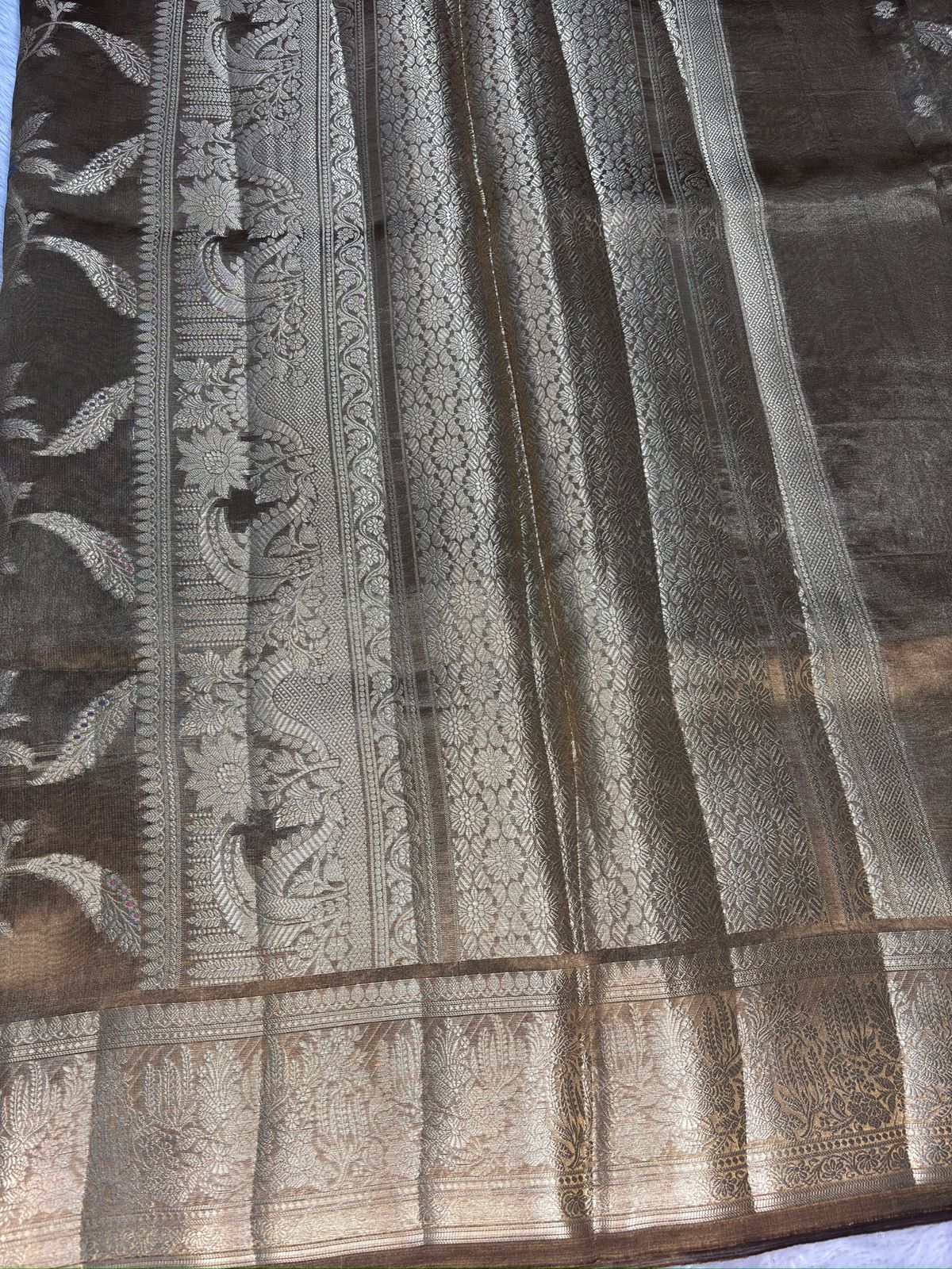 Antique Gold Tissue Silk Banarasi Saree with Meenakari Floral Weaving
