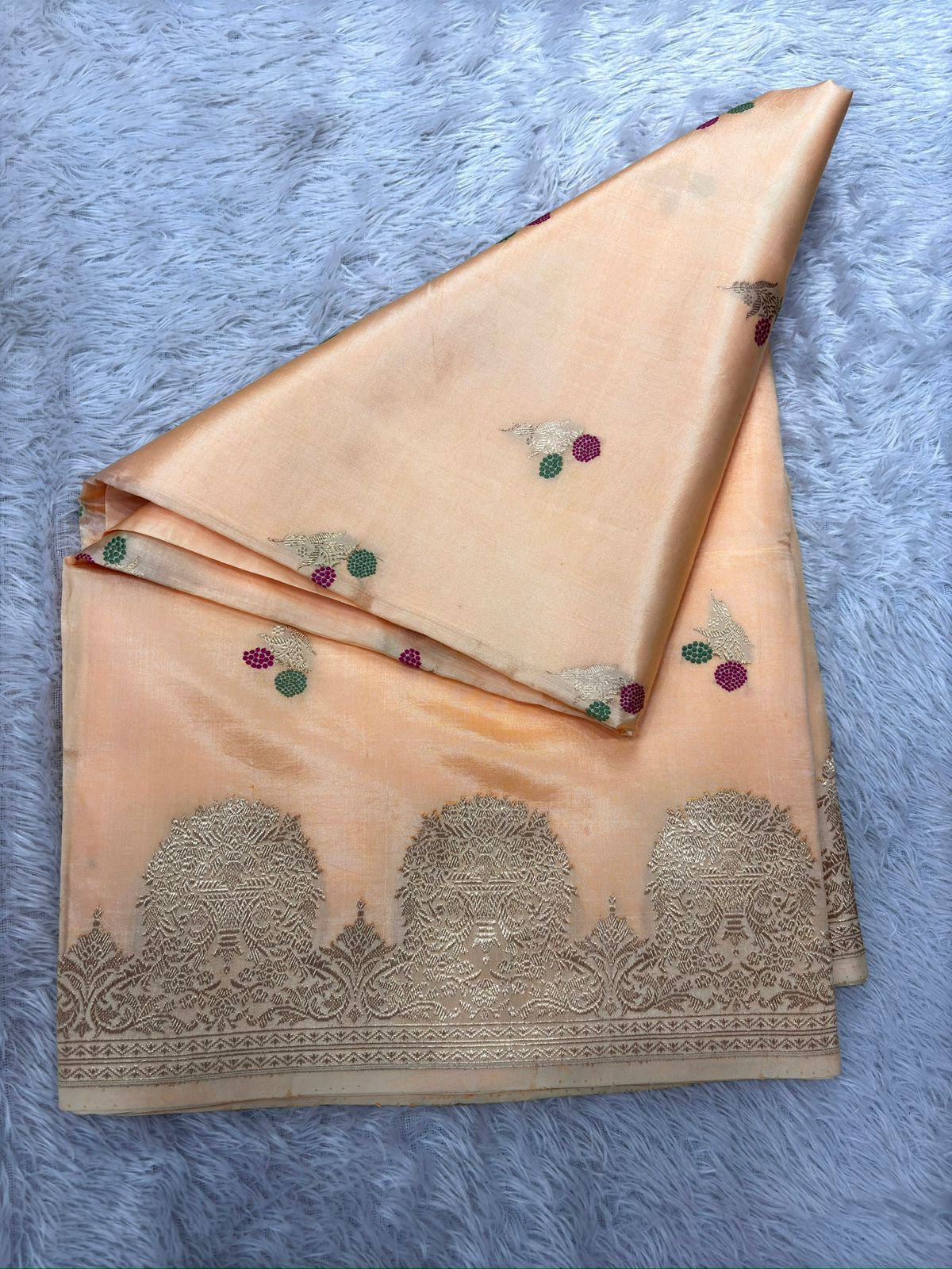 Ivory Peach Katan Silk Kadhua Handloom Saree with Silver Zari Border