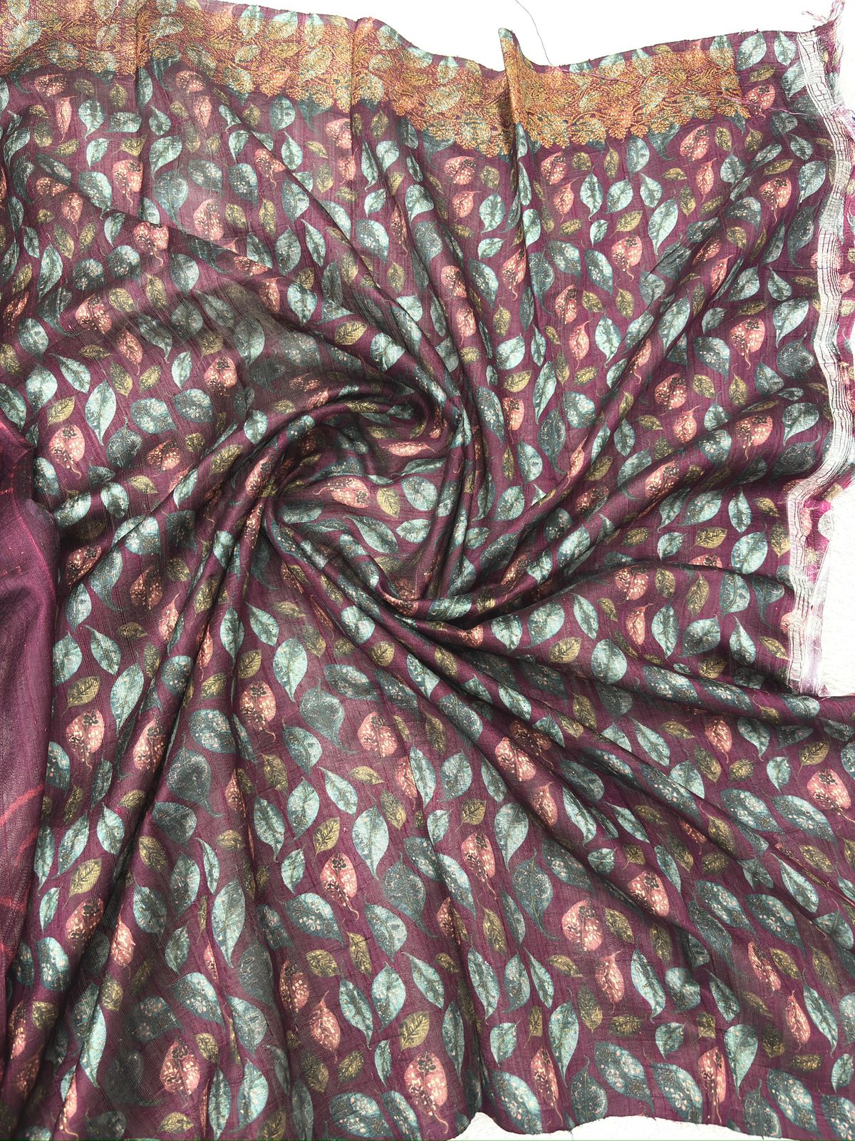 Wine Purple Floral Printed Raw Silk Handloom Saree
