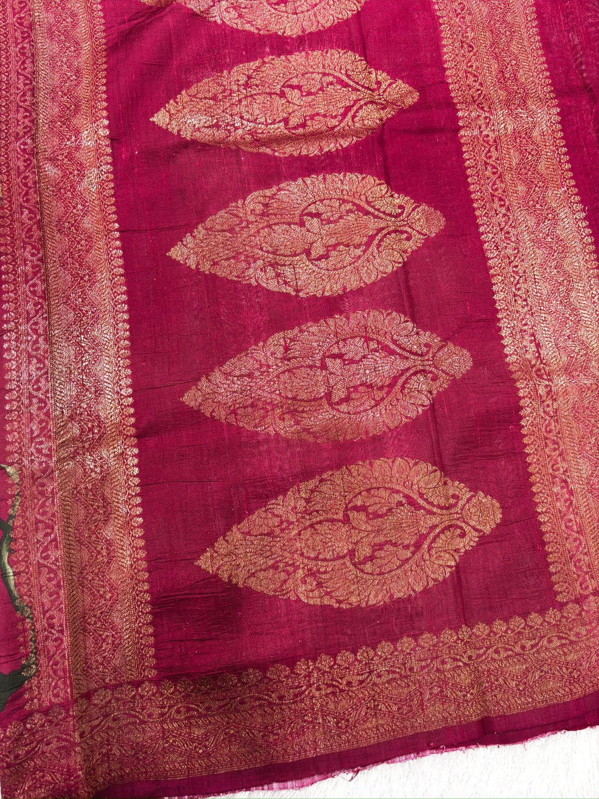 Rani Pink Floral Printed Raw Silk Handloom Saree