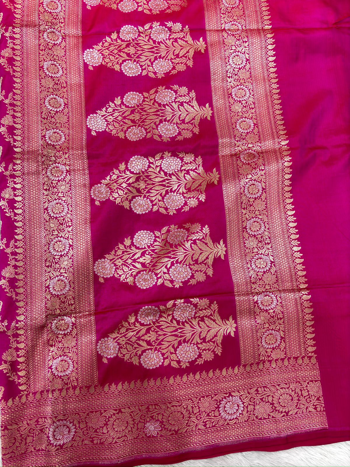 Rani Pink Katan Jungla Meenakari Cutwork Handloom Saree