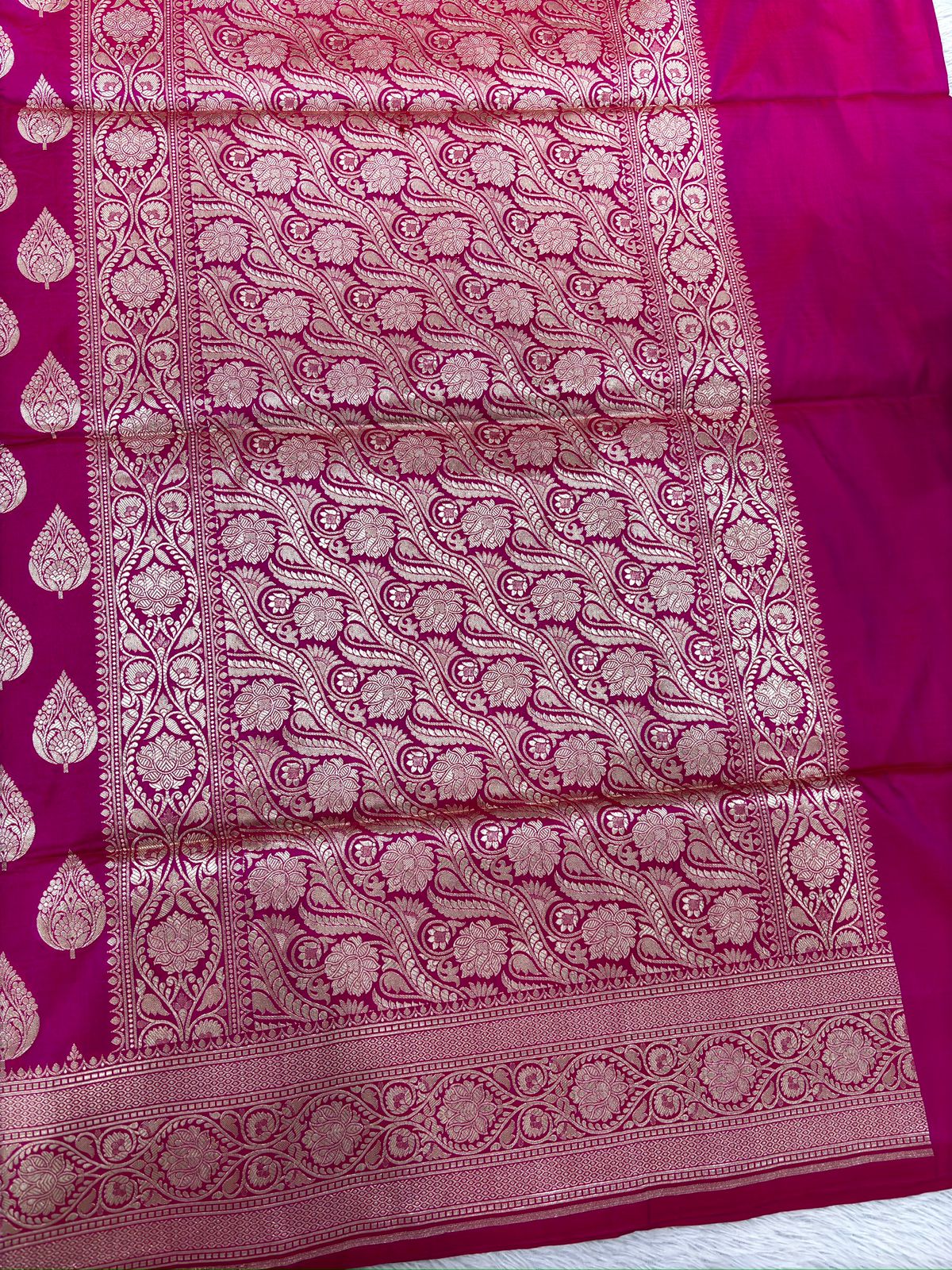 Rani Pink Katan Silk Meenakari Cutwork Handloom Banarasi Saree