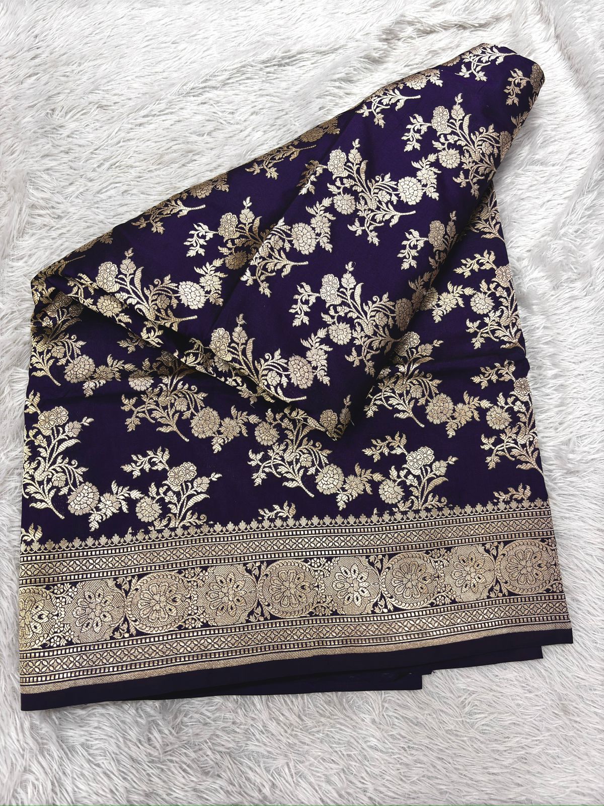 Royal Violet Katan Silk Kadwa Jaal Handloom Banarasi Saree